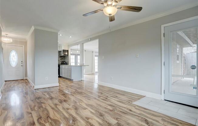 3214 RIPPLEBROOK DR