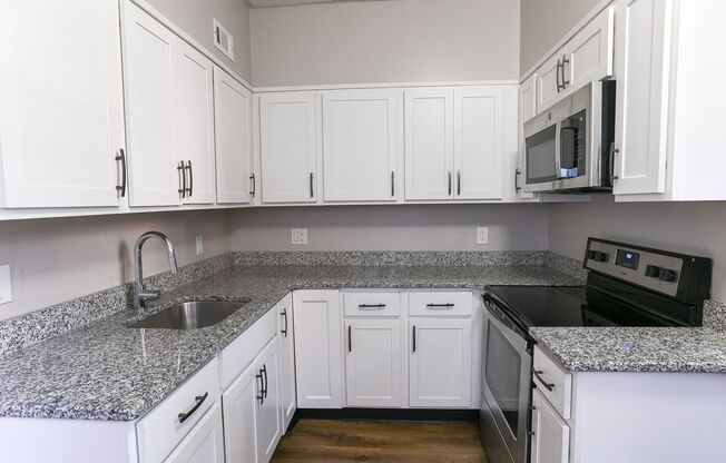 Large 3 Bedroom Single Family Home on Forster St