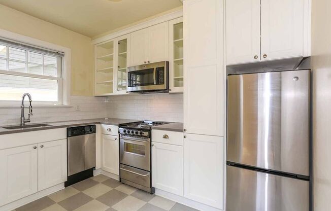 Savoy Apartments