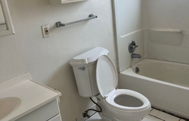 2 bed 2 bath