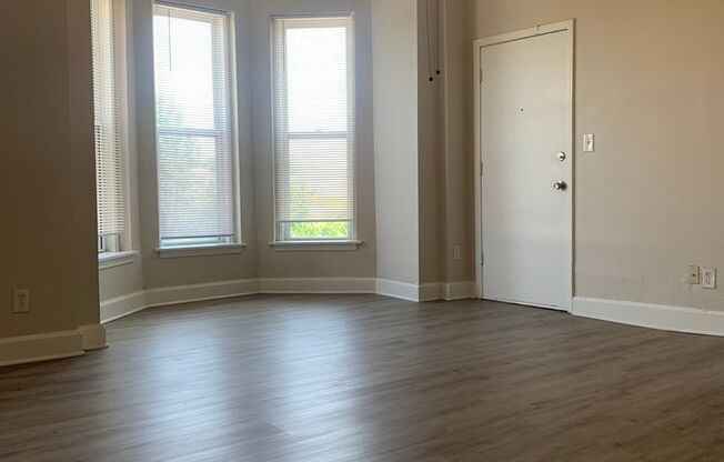 Longmeadow Apartments