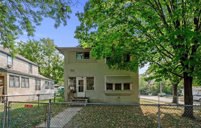 2900 Colfax Ave N