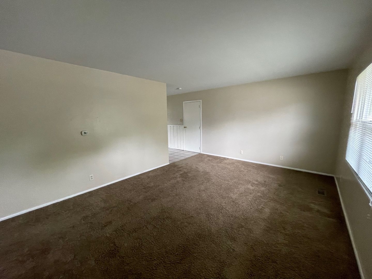 3 Bedroom House W/ A Garage!