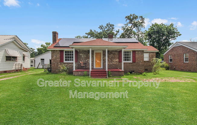 320 COMMONWEALTH AVE