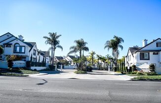 2 Bedroom 2 Bath Condo with attached garage!