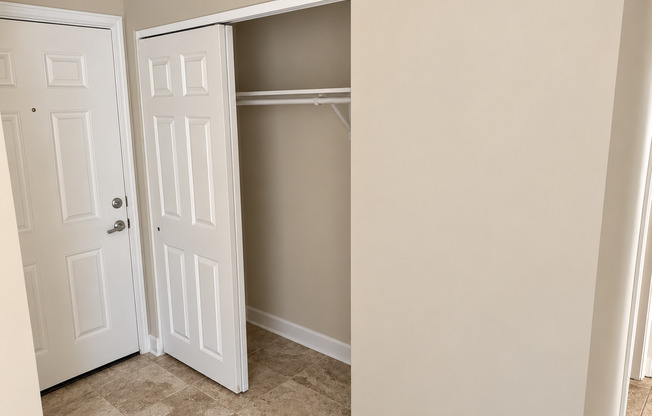 1 bed, 1 bath, 778 sqft, $1,525, Unit 102