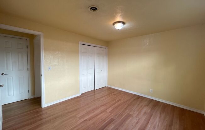 3 beds, 1 bath, $2,100