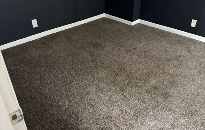 Nice 3-Bedroom Single Family Home Available August 15th!
