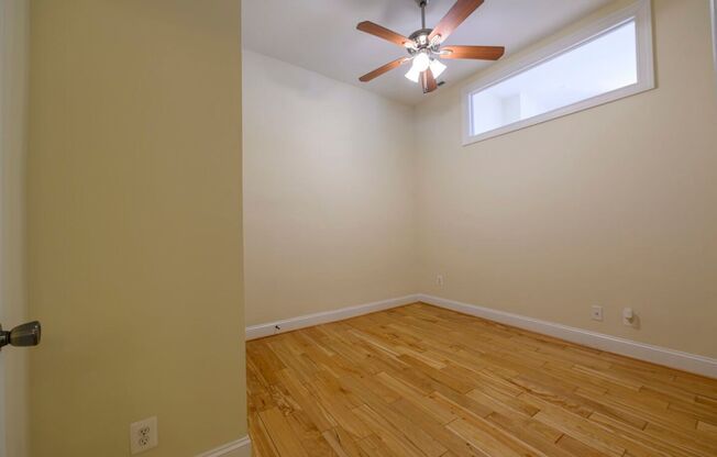 1318 Eutaw Pl