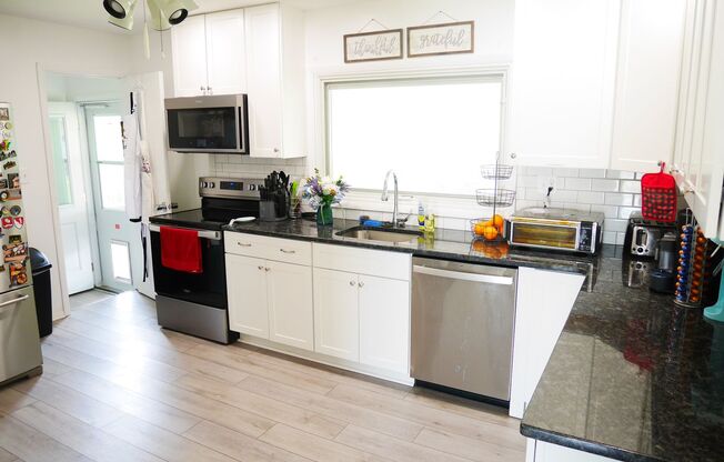 Charming 3-Bedroom Single Family Home with Modern Amenities & Prime Location- Glen Burnie, MD