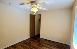 1 bed, 1 bath, 156 sqft, $750, Unit room 4 - Room 4