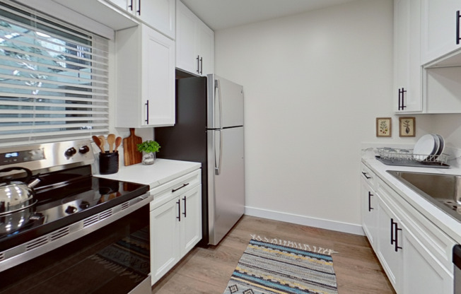 2 beds, 2 baths, 920 sqft, $2,595, Unit 209