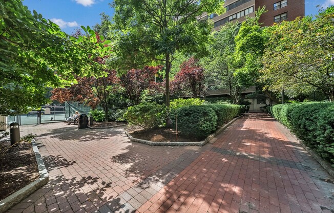 1 bed, 1 bath, 899 sqft, $3,100, Unit 7H