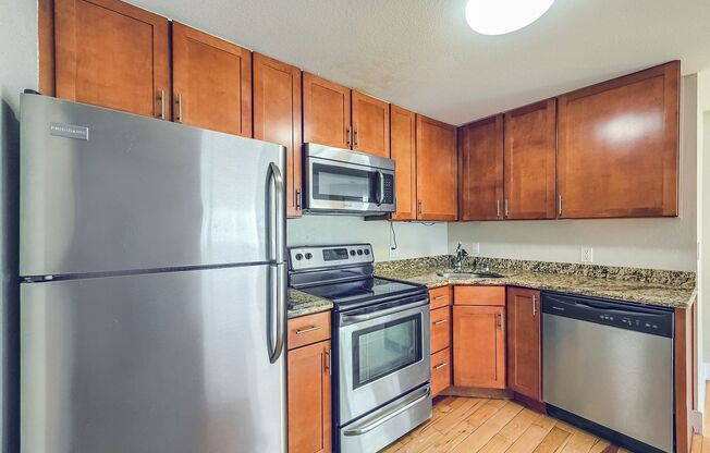 2 beds, 1 bath, $1,890, Unit Unit 208