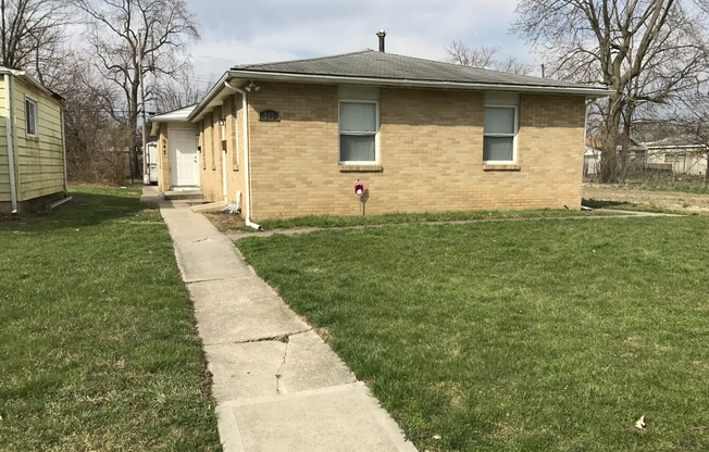545-547 S HIGHLAND AVENUE