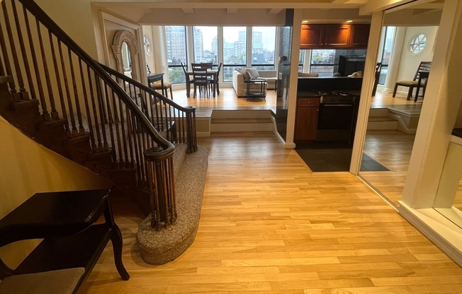 2 beds, 3 baths, $6,300, Unit PHR