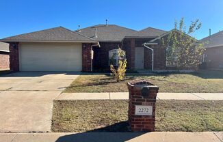 Beautiful Home in Deer Creek Community