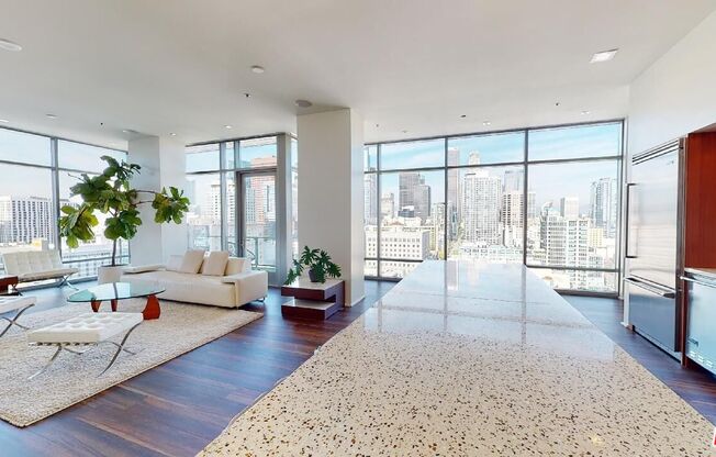 2 beds, 3 baths, 1,660 sqft, $6,000, Unit 1616