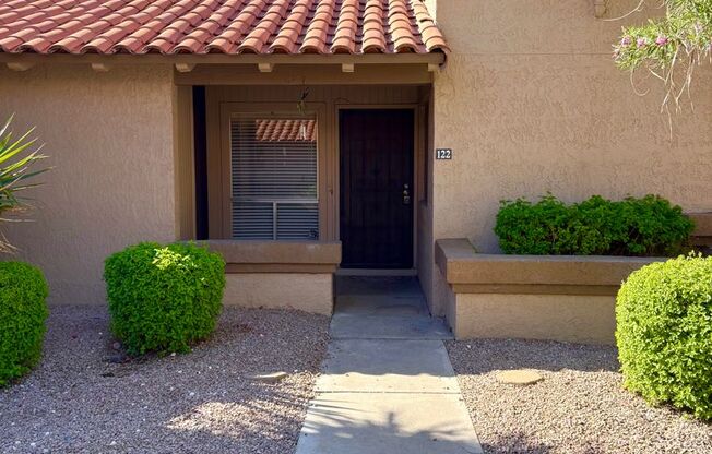 **BRAND NEW!! FULLY RENOVATED CONDO IN CHANDLER (CHANDLER BLVD & COOPER)**