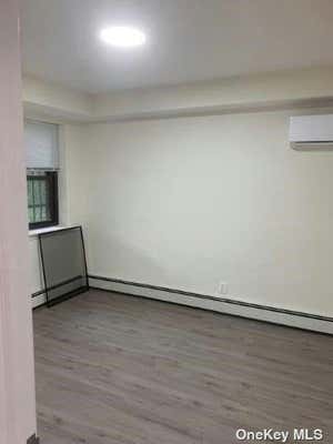 2 beds, 1 bath, $2,250, Unit 1