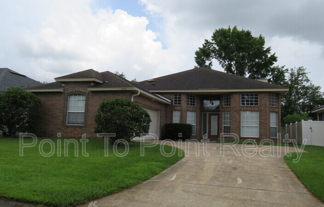 3726 BEDFORD DR