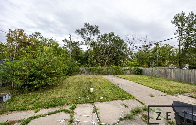 Welcome to this charming 3-bedroom, 1-bathroom