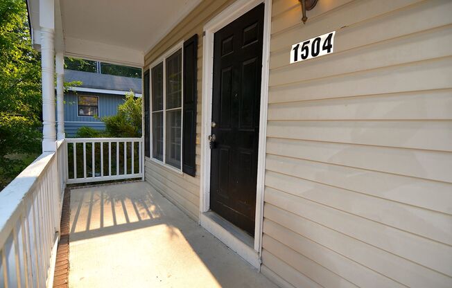 Cozy Ranch Style Home In Downtown Raleigh!