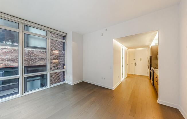 Studio, 1 bath, 453 sqft, $4,456, Unit 4E