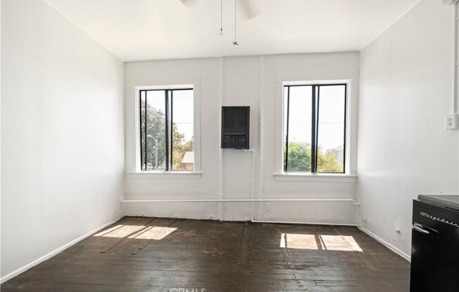 101 Dudley Ave