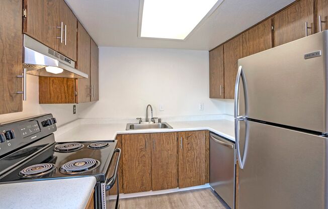 2 beds, 1 bath, $1,490, Unit UNIT 1