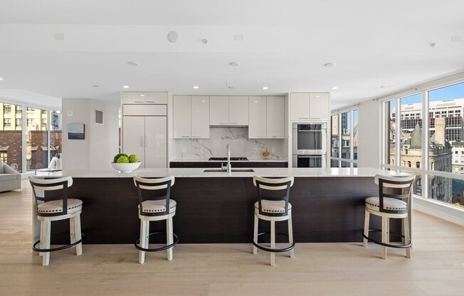 3 beds, 3.5 baths, 4,054 sqft, $22,000, Unit 1101