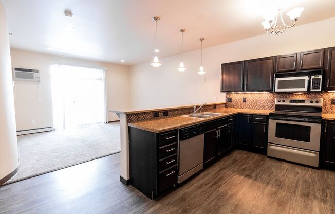 3 beds, 2 baths, 1,323 sqft, $1,725, Unit A202