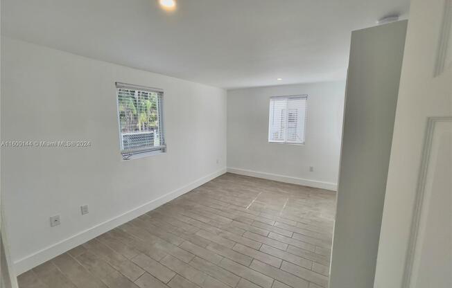 1551 NORTHWEST 55 ST