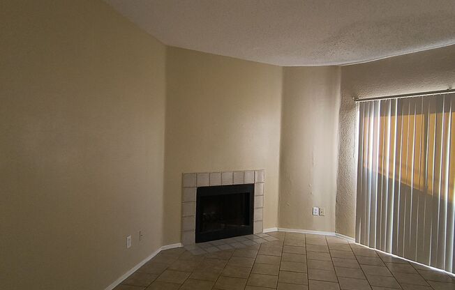 1 bed, 1 bath, 660 sqft, $875, Unit N105