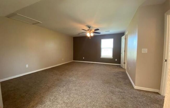 2 beds, 2 baths, $2,000