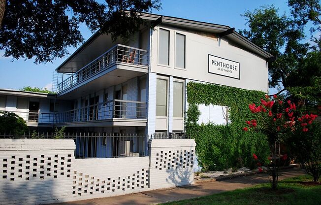 1 bed, 1 bath, 580 sqft, $1,199