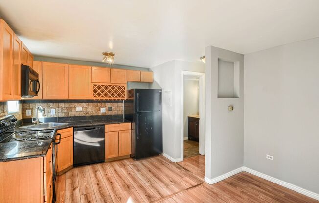 1355 Gaylord Street -LM