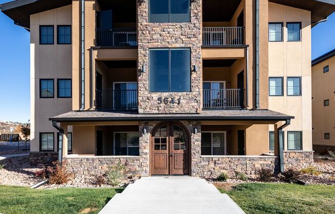 2 beds, 2 baths, 855 sqft, $2,195, Unit 5641 #203 Silverstone