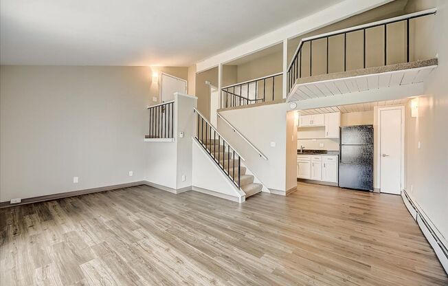 3 beds, 1.5 baths, 1,050 sqft, $1,850, Unit 4610-5