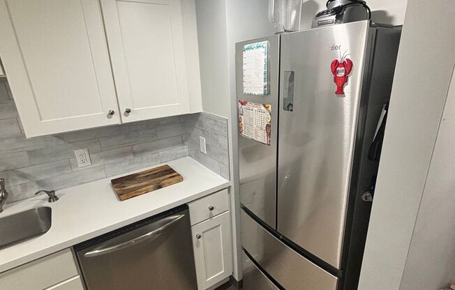 1 bed, 1 bath, 900 sqft, $2,650, Unit 114
