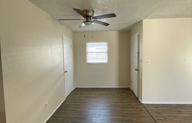 2 beds, 1 bath, $1,200