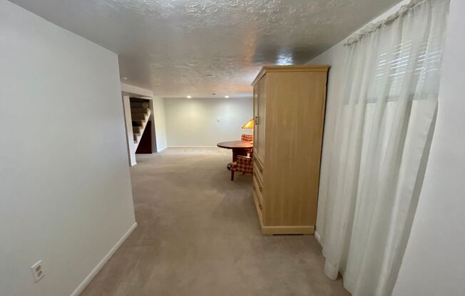 Spacious Milwaukie Studio
