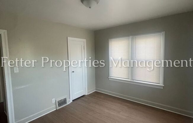 2 beds, 1 bath, $1,350