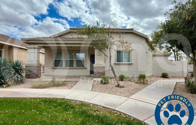 4226 E SPAWN LN