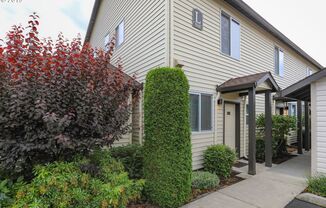 3 beds, 2 baths, $2,195, Unit # L 78