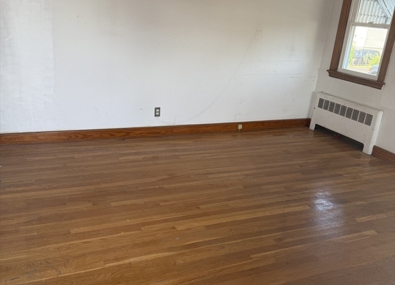 475 MTN AVE