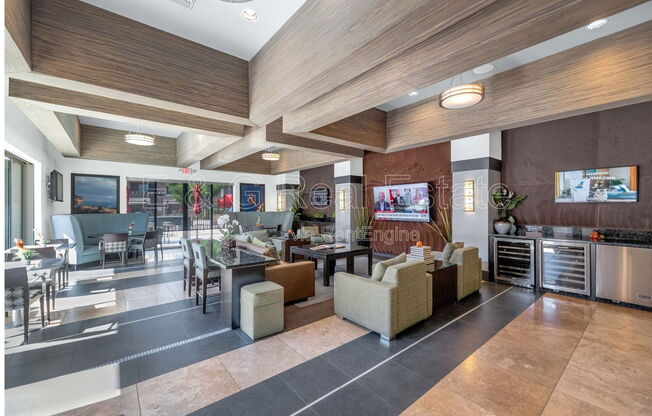 3 beds, 2 baths, 1,286 sqft, $2,199, Unit 2210