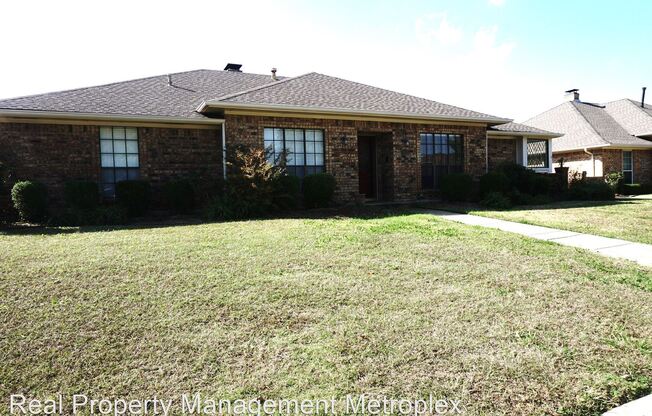 1838 Meadowview Drive
