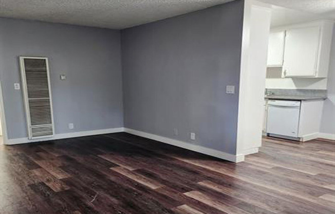 215 South Rampart Boulevard - 8