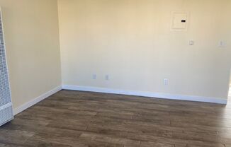 1 bed, 1 bath, 450 sqft, $1,650